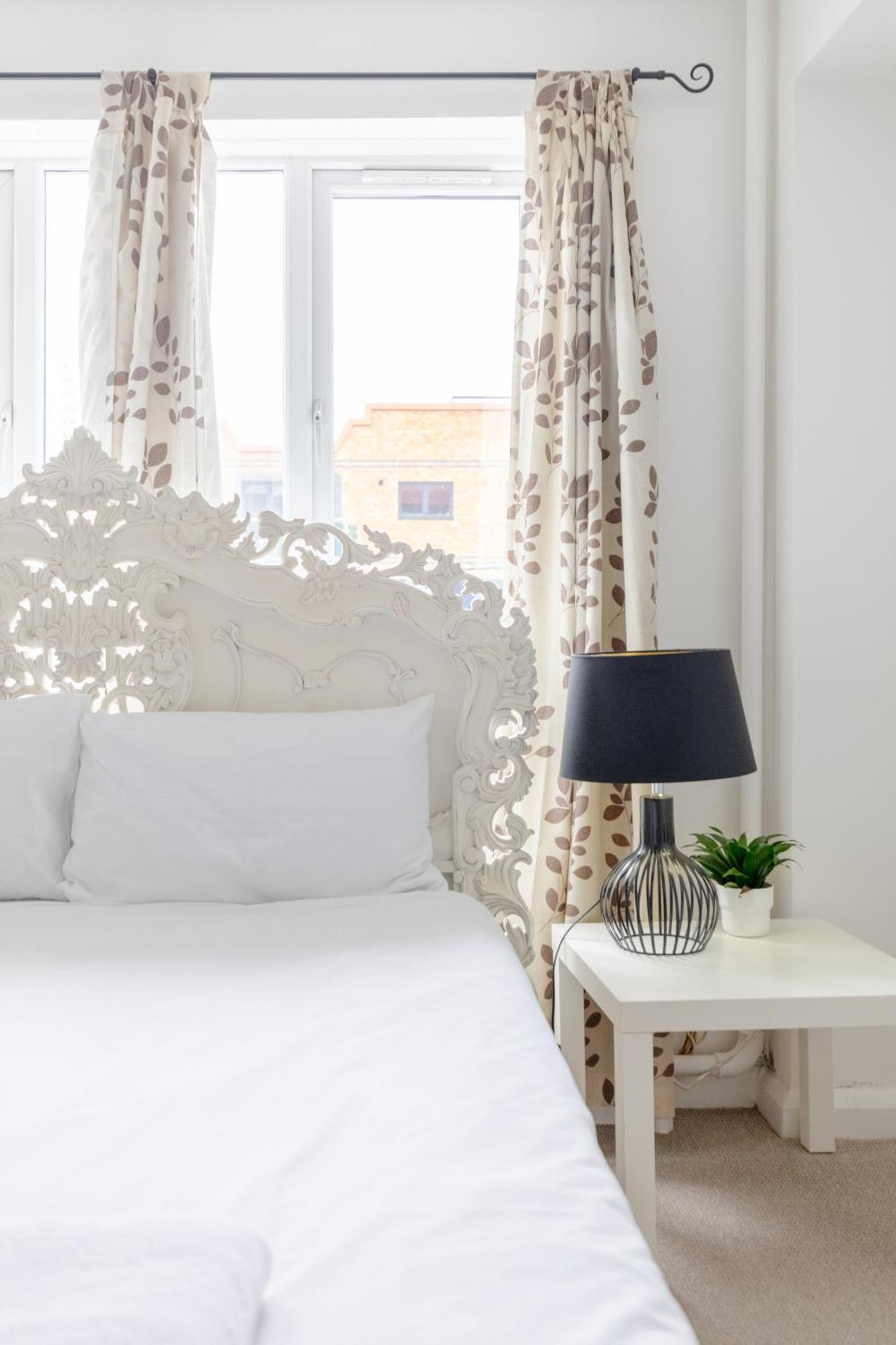 Well Located 2bd Flat 20 Mins To Tower Bridge! Apartamento Londres