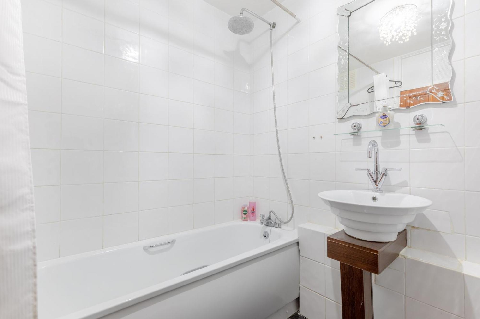 Well Located 2bd Flat 20 Mins To Tower Bridge! * Londres